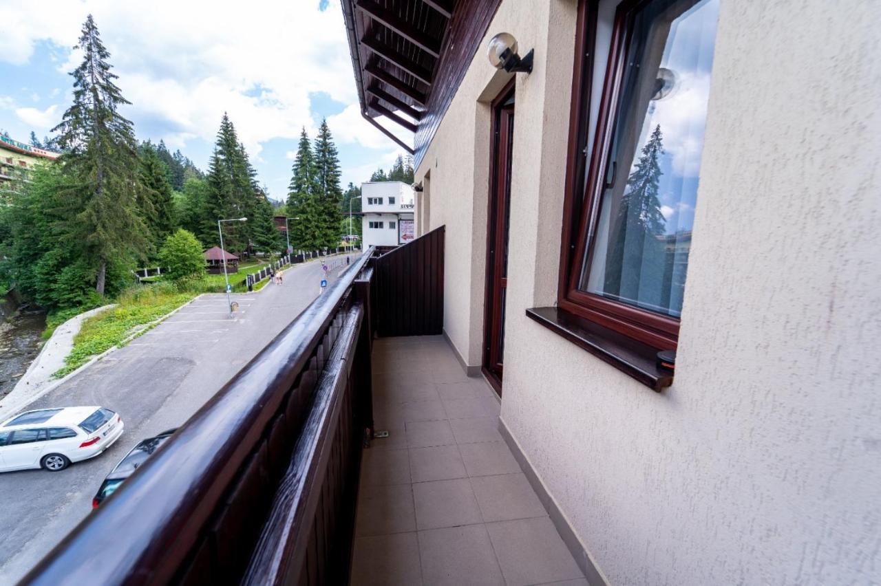 Pensiunea Campionilor Predeal Exterior foto